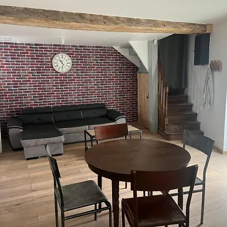 Petite Maison Sympa Hotel *